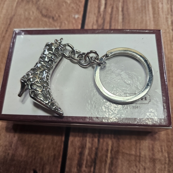 NIB Coach Boot Keychain. Pink and Silver - Picture 3 of 3